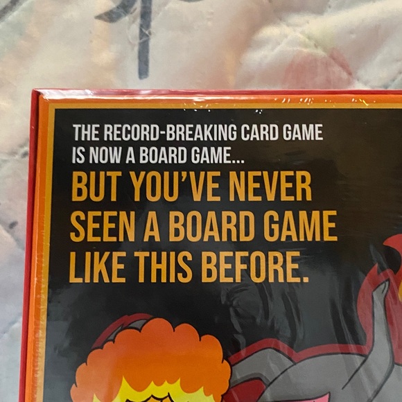 Exploding Kittens Board Game - Red - Picture 4 of 8